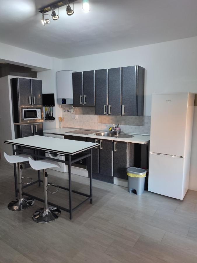 Ferienwohnung Loft Centro Con Parking Gratis Y Azotea Chillout Gratis! Talavera de la Reina Exterior foto
