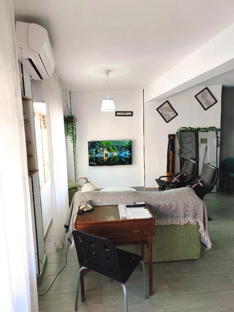Ferienwohnung Loft Centro Con Parking Gratis Y Azotea Chillout Gratis! Talavera de la Reina Exterior foto